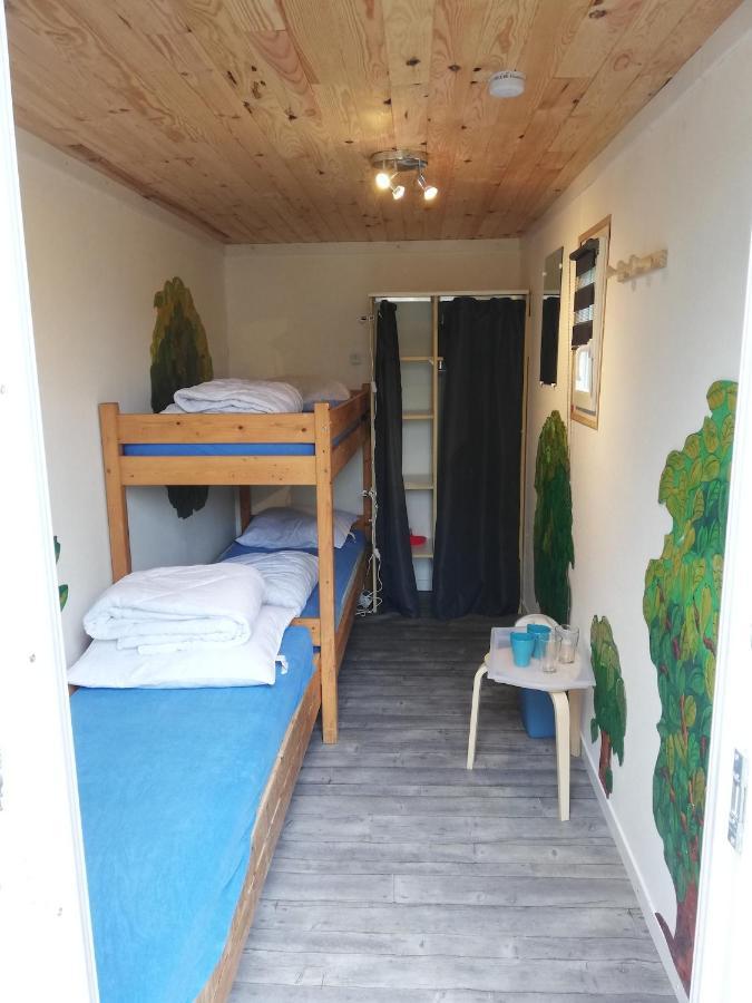 Hebergements Camping "Les Pieds Dans L'Eau" 크로종 외부 사진
